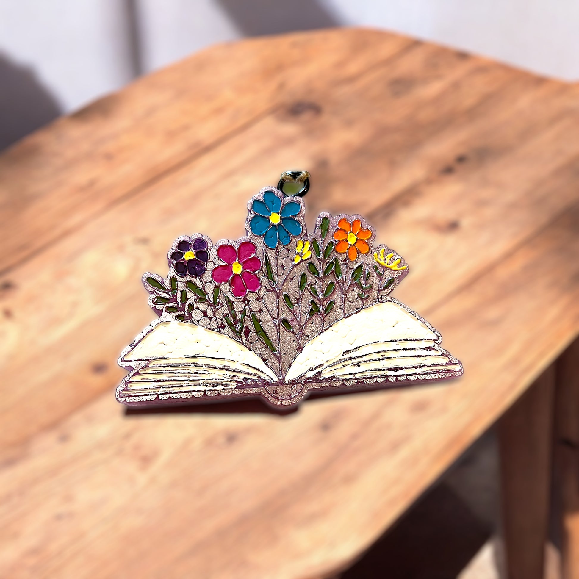 The book club car freshie-aromatic vehicle decor